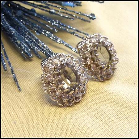 1950s Petite Silver Lace Grey Crystal Vintage Earrings