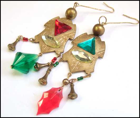 1940s Vintage Christmas Pierced Earrings Egyptian Revival Big Gold Dangles 