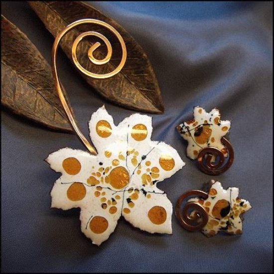 1950s Copper Enamel Leaf Pin w Earrings Signed Matisse Set