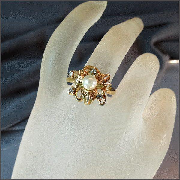 1970s Vintage Cultured Pearl Ring Gold Leaves w Diamond Grey Crystals Sz 8.5