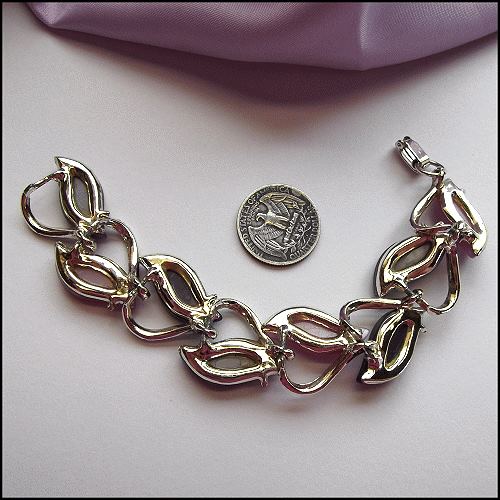 1950s Triple Purple Moonstone Lucite Vintage Bracelet