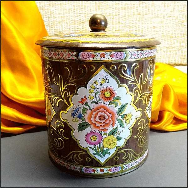 1960s Daher English Vintage Canister Tin Gold Fleur de Lis