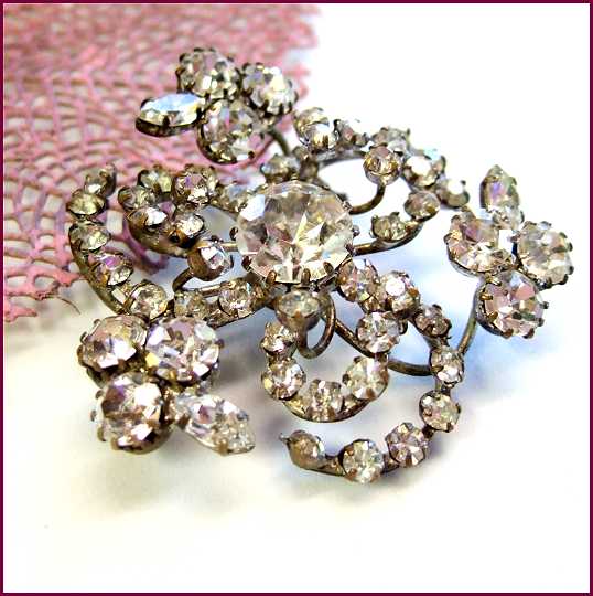 1930s Austrian Crystal Spiral Antique Brooch