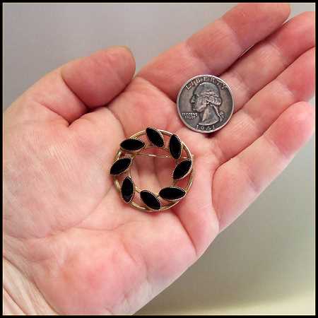 1950s Vintage 12kt GF Gold Black Onyx Circle Brooch Signed Catamore 