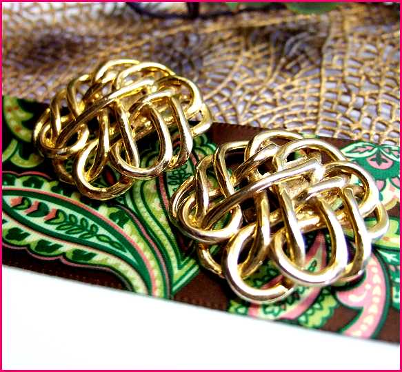 1950s Vintage Gold Shoe Clips Signed Bluette