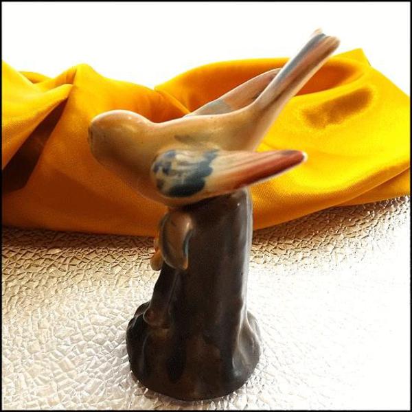 1950s Vintage Majolica Style Porcelain Bird Figurine