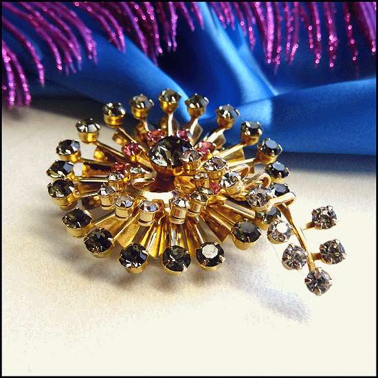 1950s Art Deco Brooch Paris Fan Fare Austrian Blue Rhinestones