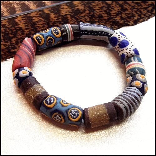 1970s Italian Murano Millefiori Glass Bead Bracelet