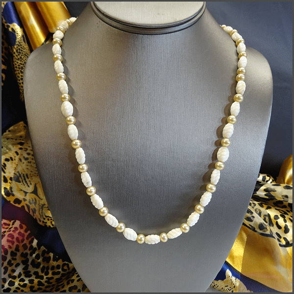 1950s Scarab Milk Glass w Pearls Vintage Necklace
