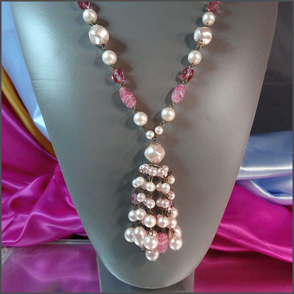 1950s Vintage Pearl Tassel Necklace Pink w Crystals and Sugar Glass