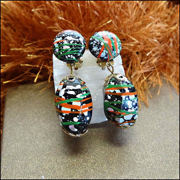 1960s Vintage Pierced Earrings Wild Splatter Art Dangles