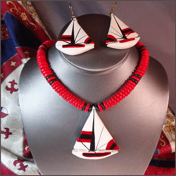 1970s Vintage Necklace w Earrings Set Nautical Wood Sailboats