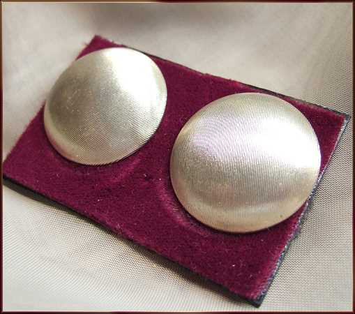 1950s Coro Satin Gold Buttons Vintage Clip Earrings