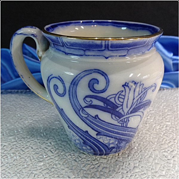 1920s Antique Royal Doulton Flow Blue Lily Over Sized Cup