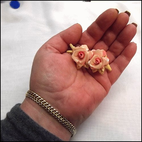 1930s English Celluoid Pink Roses Antique Brooch Pin