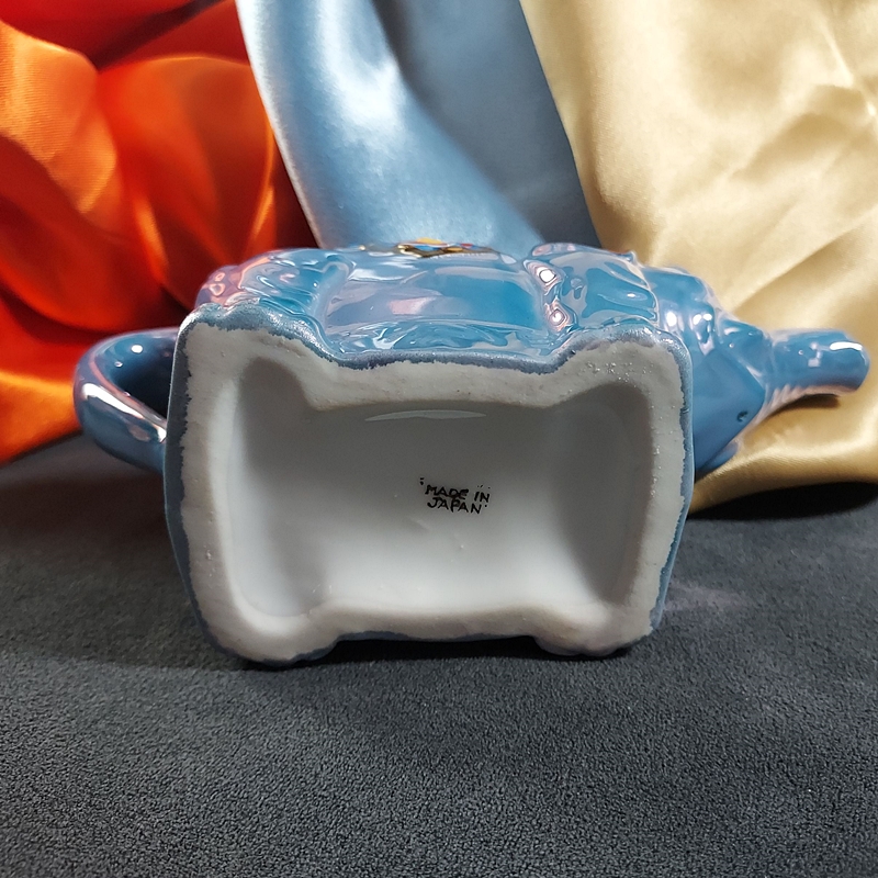 1930s Japanese Lusterware 22kt Gold Elephant Planter or Teapot