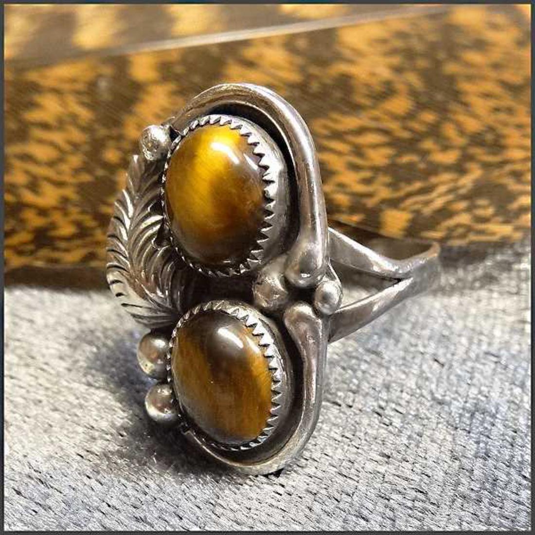 1970s Vintage Native American Ring Sterling Silver w Tigers Eye Sz 11