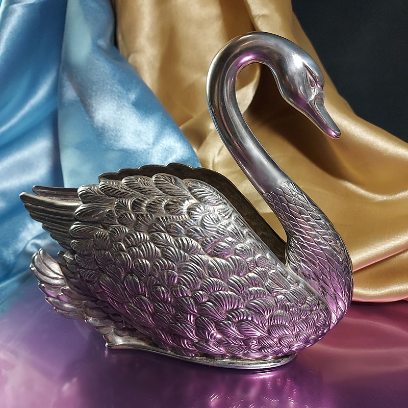 Godinger Repousse Silver Swan Figurine Napkin Holder