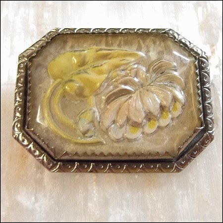 1940s Bavarian Intaglio Glass Vintage Flower Pin