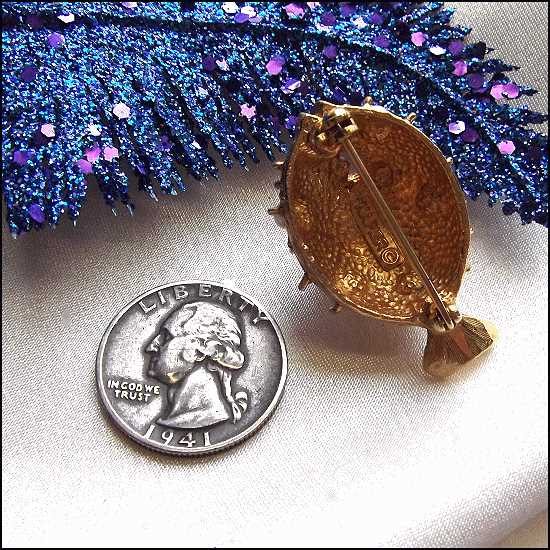 1960s Vintage Gold Porcupine Puffer Fish Pearl Brooch Signed NAPIER 