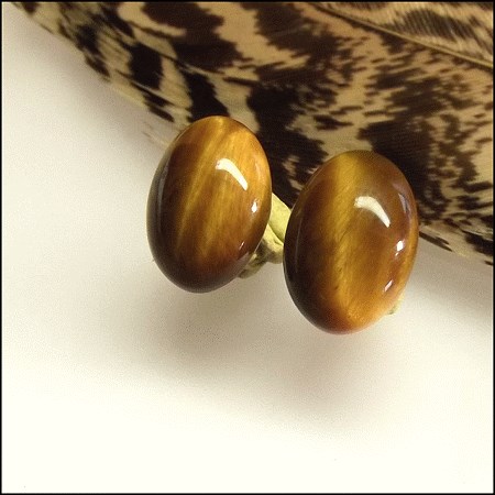 1970s Tigers Eye Gemstone Petite Vintage Pierced Earrings