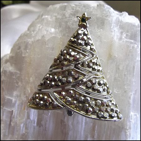 1960s Vintage Silver Rhinestone Christmas Tree Pin Signed JJ 