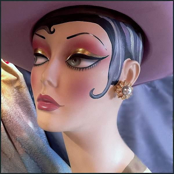 Joan Rivers Signed Grey Pearl Rhinestone Vintage Clip Earrings