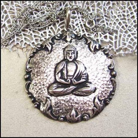 1940s Signed Delux 800 Silver Buddha Pendant Vintage Necklace