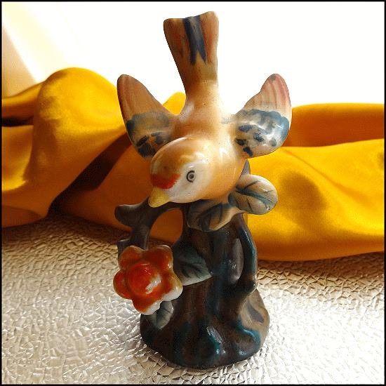 1950s Vintage Majolica Style Porcelain Bird Figurine