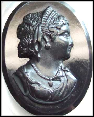 1950s Vintage Cameo Brooch Big Clear n Black Lucite Pin or Pendant