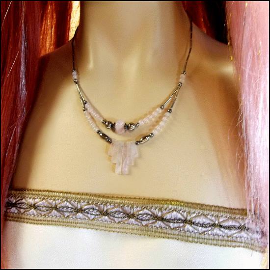 1970s Sterling Silver Pink Quartz Vintage Gemstone Necklace