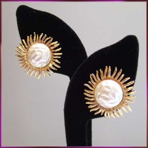 1960s Gold Starburst Pearl Vintage Clip Earrings
