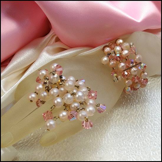 1950s Pink Pearl w Austrian Crystals Vintage Wrap Bracelet w Earrings Set