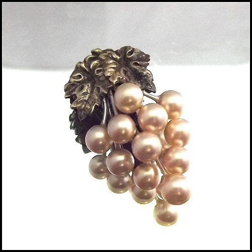1920s Antique Art Nouveau Pearl Dress Clip w Silver Leaves 