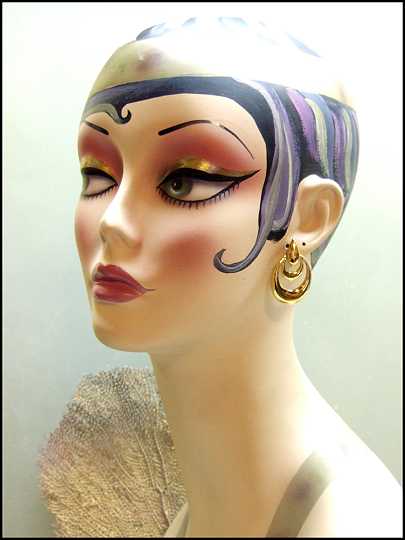 1960s Signed NAPIER Gold Hoop Retro Vintage Clip Earrings