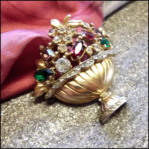 1947 CORO Flower Basket Vintage Brooch 22kt GP Gold Book Piece