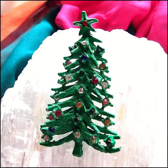 1950s Vintage Christmas Tree Pin Old Design w Rhinestones 