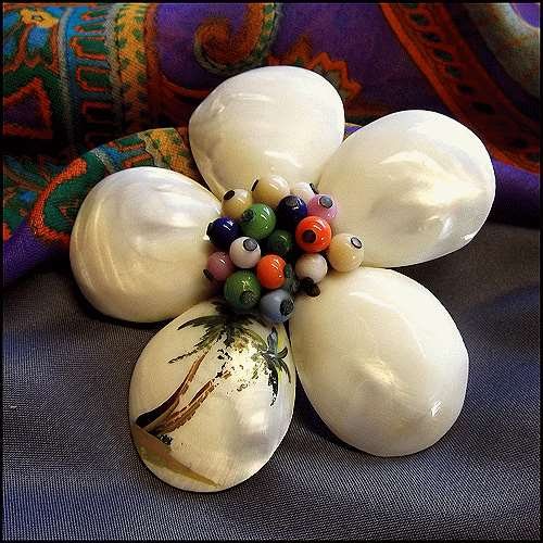 1940s Miriam Haskell Mother of Pearl Shell Large Vintage Brooch