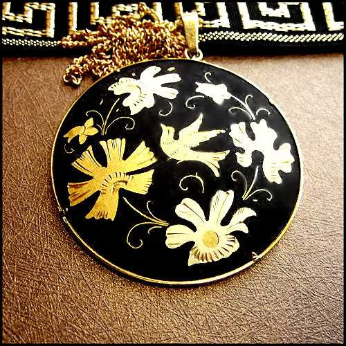 1950s Spanish Damascene Gold Bird Vintage Pendant Necklace