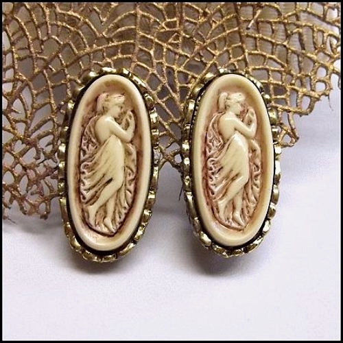 1950s Vintage Cameo Clip Earrings RARE Long French Cream Glass