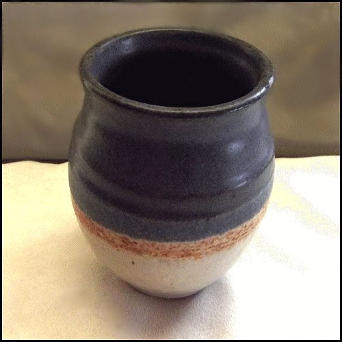 Signed North Carolina Pottery Vase Blue Gaze Stoneware