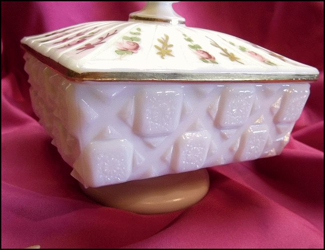 1950s Westmoreland Exquisite Milk Glass Compote Wedding Candy Dish