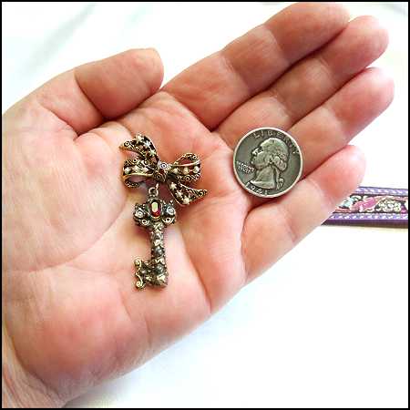 1950s Florenza Jeweled Pearl Gold Key Vintage Brooch or Pendant