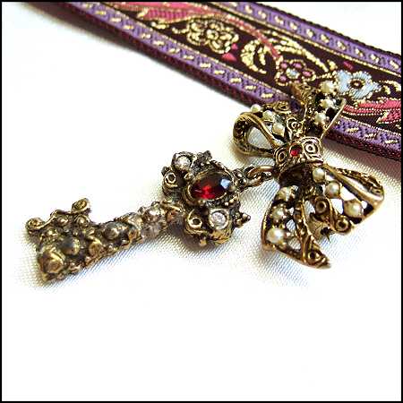 1950s Florenza Jeweled Pearl Gold Key Vintage Brooch or Pendant