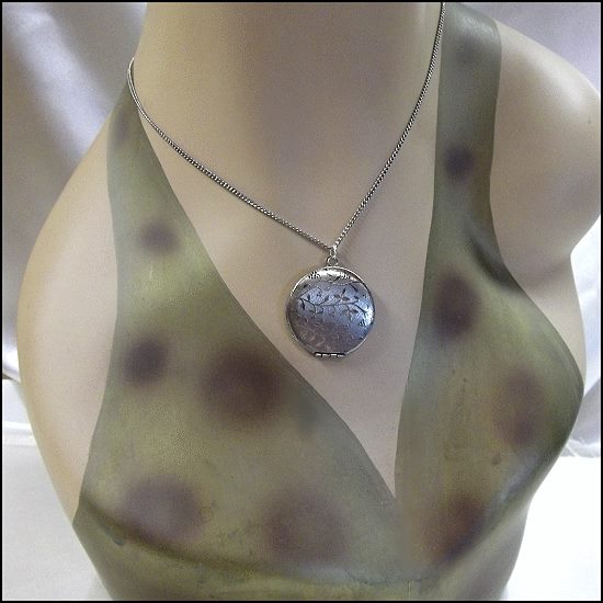 1950s Vintage Silver Locket Floral Embossed Feminine Pendant