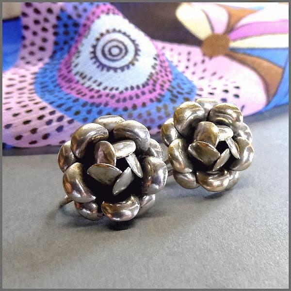 1940s Vintage Sterling Silver Earrings Petite Rose Buds 