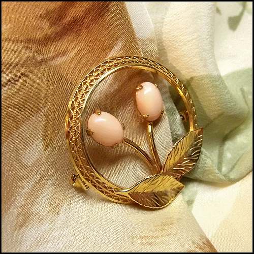 1950s 10kt Gold GF Genuine Pink Coral Vintage Pin