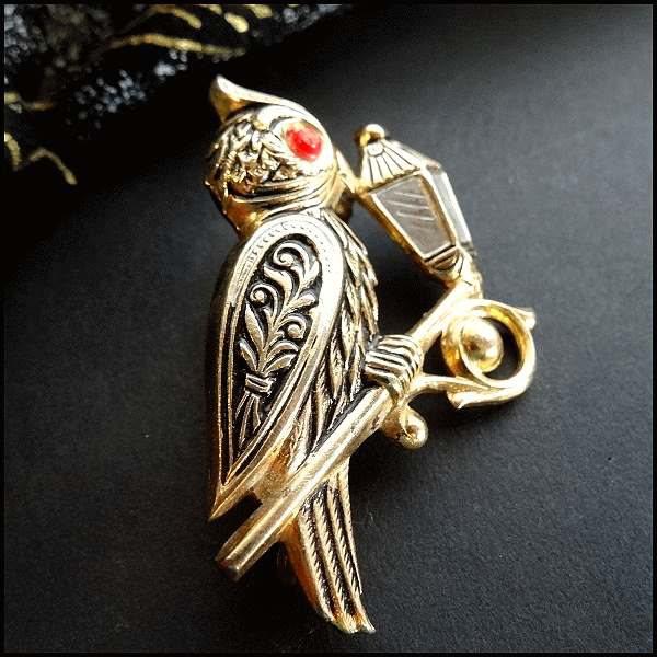 1960s Vintage Bird Pin 24kt Gold GP Spanish Damascene Parrot 