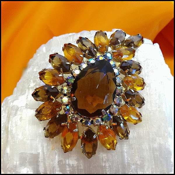 1950s Delizza Elster or Regency Big Topaz Citrine Vintage Glass Brooch