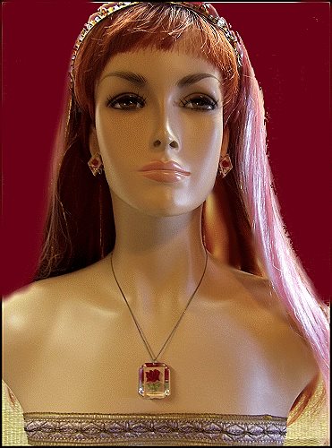 1950s Red Roses Carved Lucite Necklace w Earrings